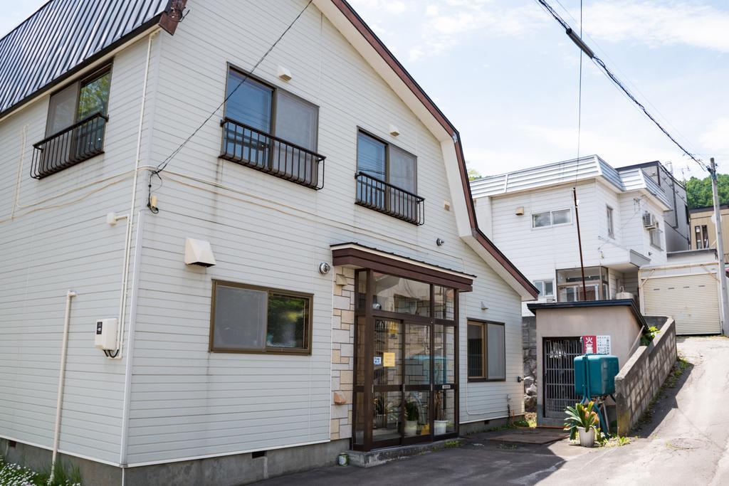 Otaru Guesthouse Harvest Buitenkant foto